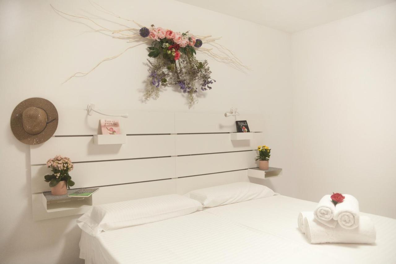 Apartamentos Thaisay Tías Extérieur photo