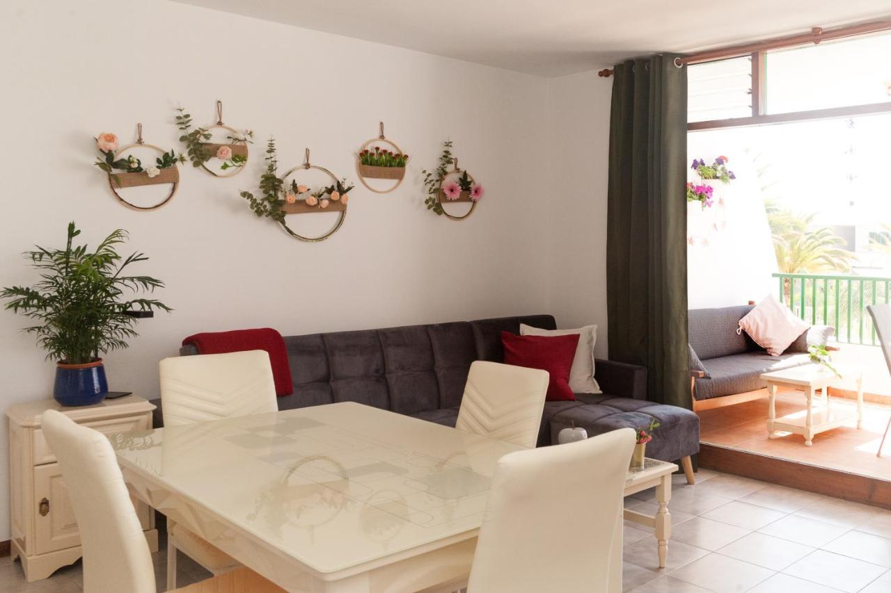Apartamentos Thaisay Tías Extérieur photo